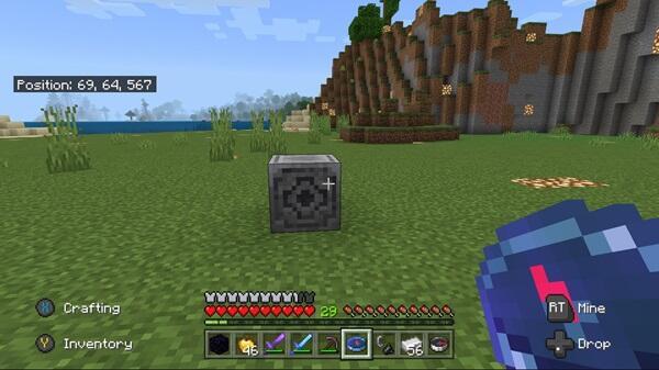 Craft a Compass in Minecraft3